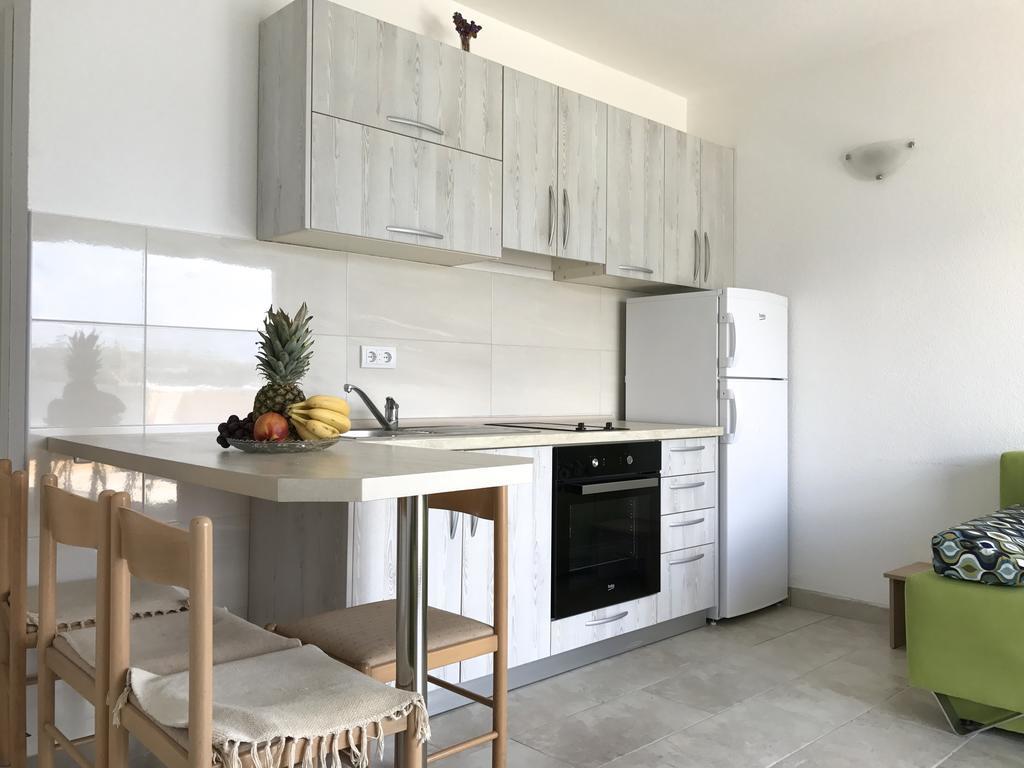 Franovic Apartments Tivat Buitenkant foto